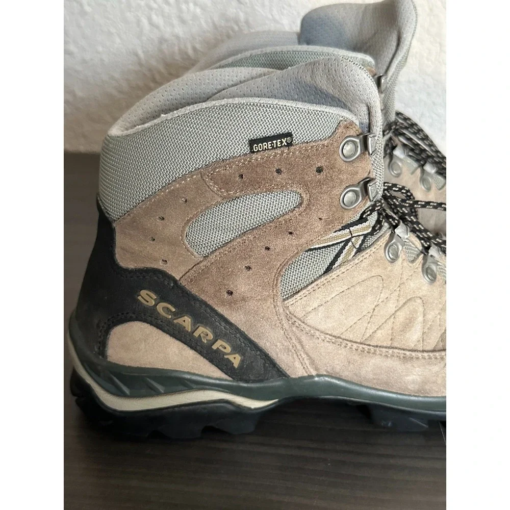 Scarpa Kailash Trek GTX Hiking Boots Mens 9 Womens 10 Gore-Tex Vibram Gorpcore